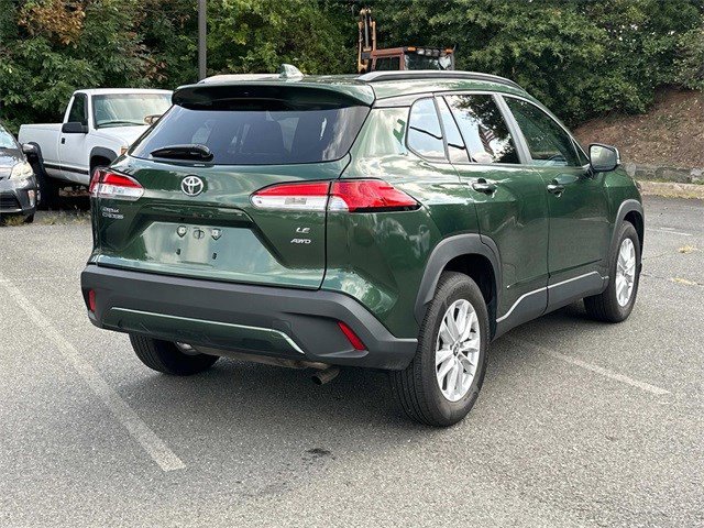 Used 2024 Toyota Corolla Cross LE with VIN 7MUCAABG5RV091440 for sale in Northfield, Minnesota