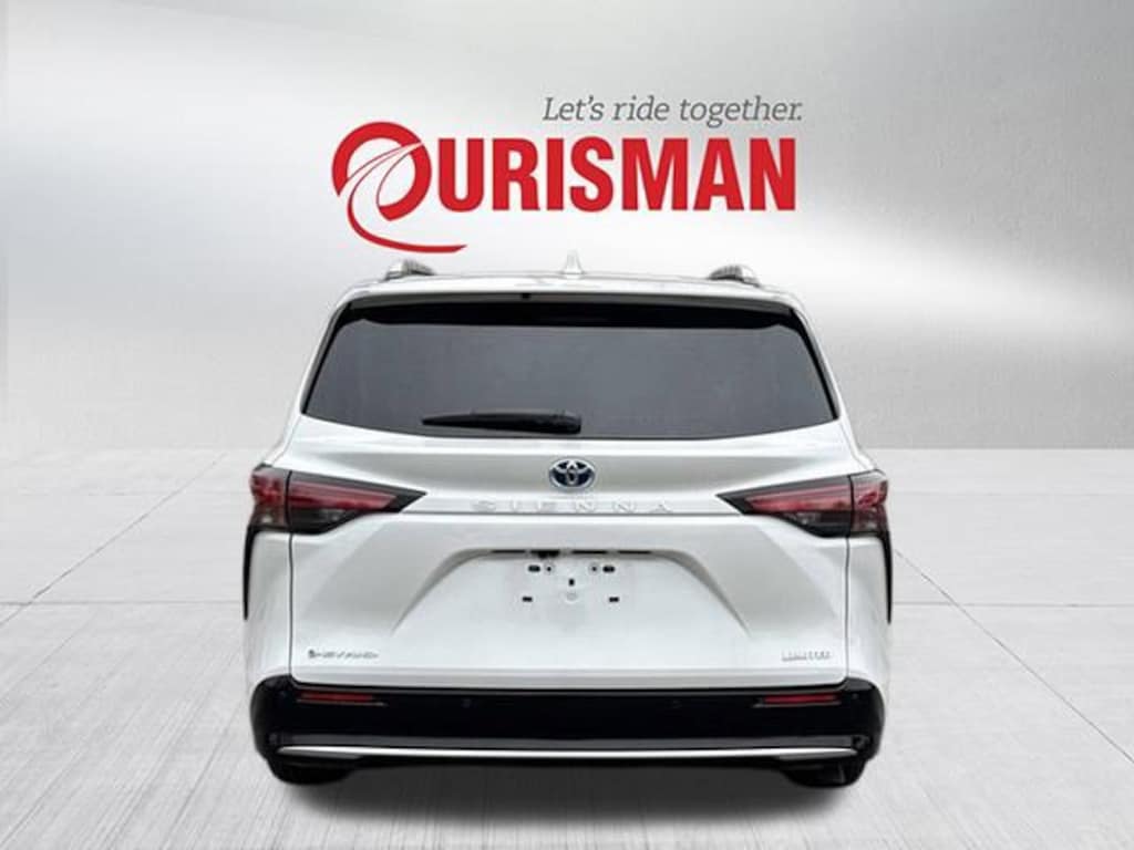 Used 2025 Toyota Sienna Limited 7 Passenger Van Passenger Van