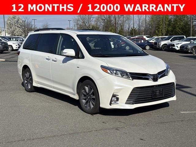 2020 Toyota Sienna Van 