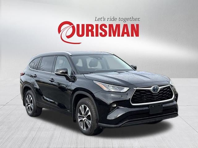 2022 Toyota Highlander Hybrid SUV 