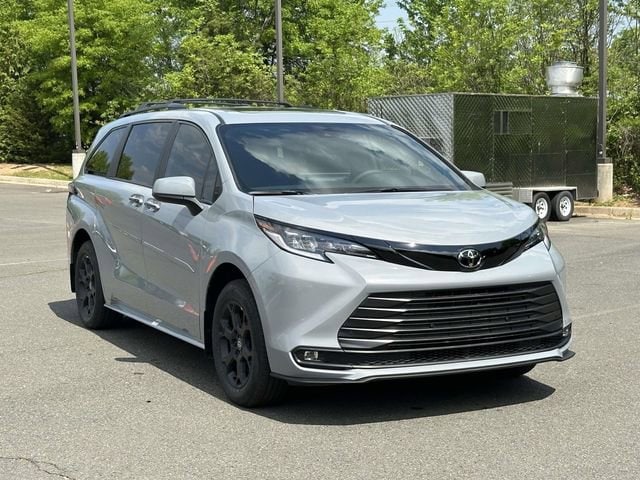 2026 Toyota Sienna Van Passenger Van 