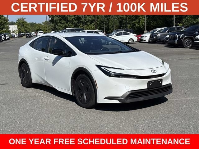 2025 Toyota Prius Hatchback 