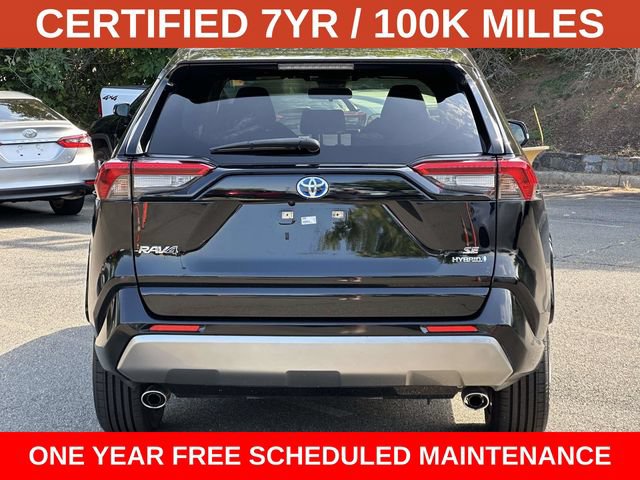 2024 Toyota RAV4 SE - Photo 3