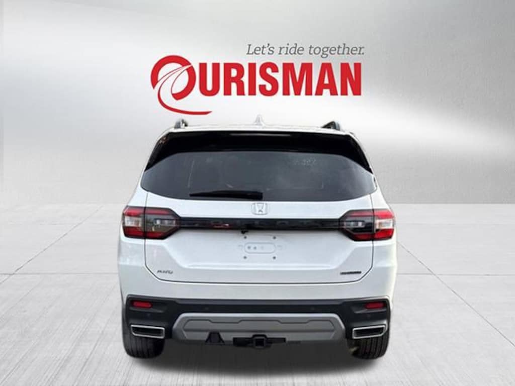 Used 2025 Honda Pilot Touring SUV