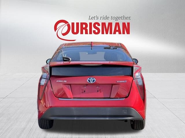 2016 Toyota Prius Two Eco photo 3