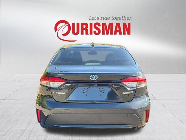 2022 Toyota Corolla Hybrid LE photo 3