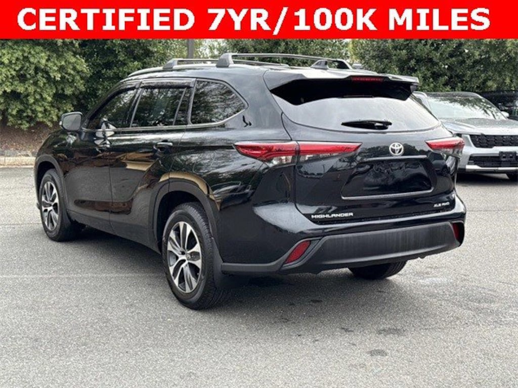 Used 2022 Toyota Highlander XLE SUV
