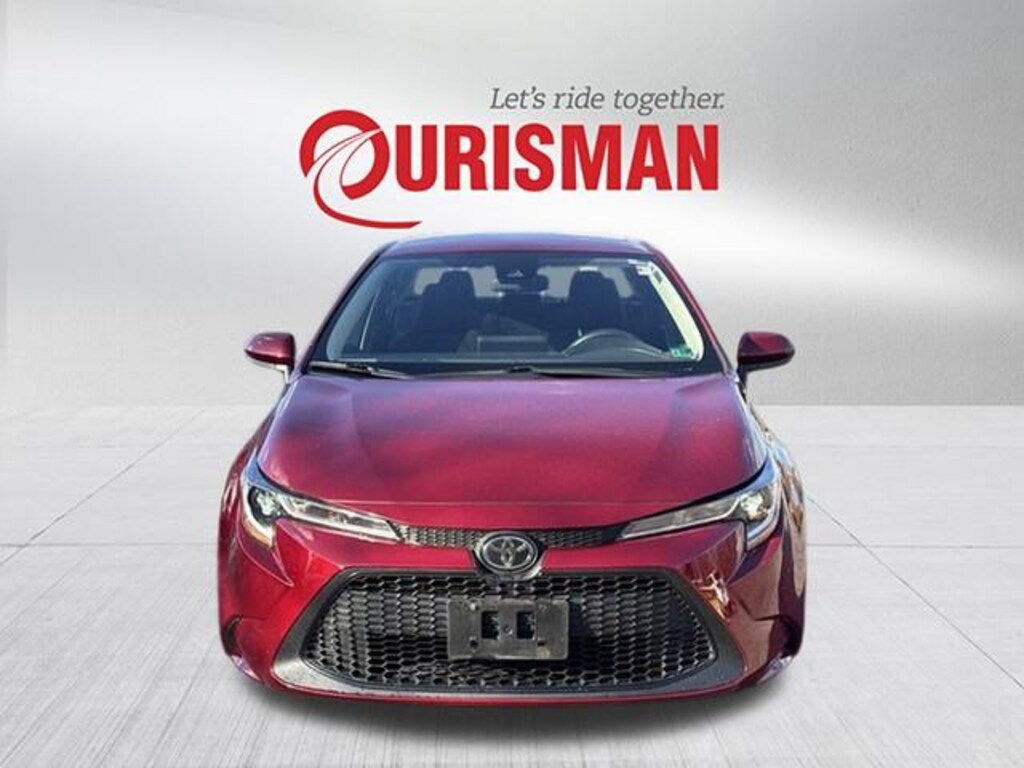 Used 2022 Toyota Corolla LE Sedan