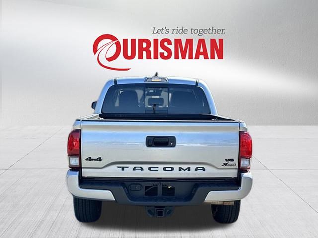 2023 Toyota Tacoma SR5 V6 photo 3