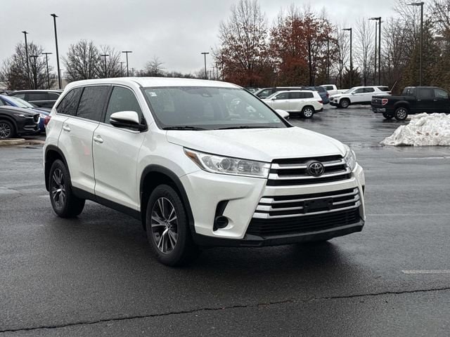 2019 Toyota Highlander LE