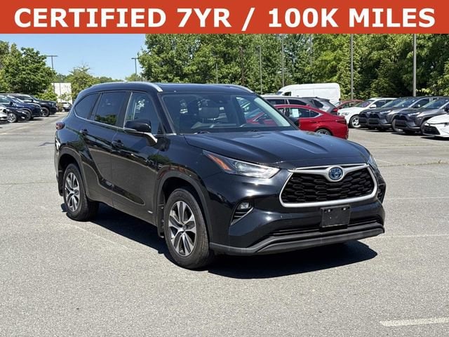2023 Toyota Highlander Hybrid SUV 
