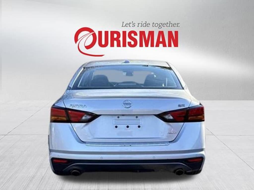 Used 2020 Nissan Altima 2.5 SR Sedan