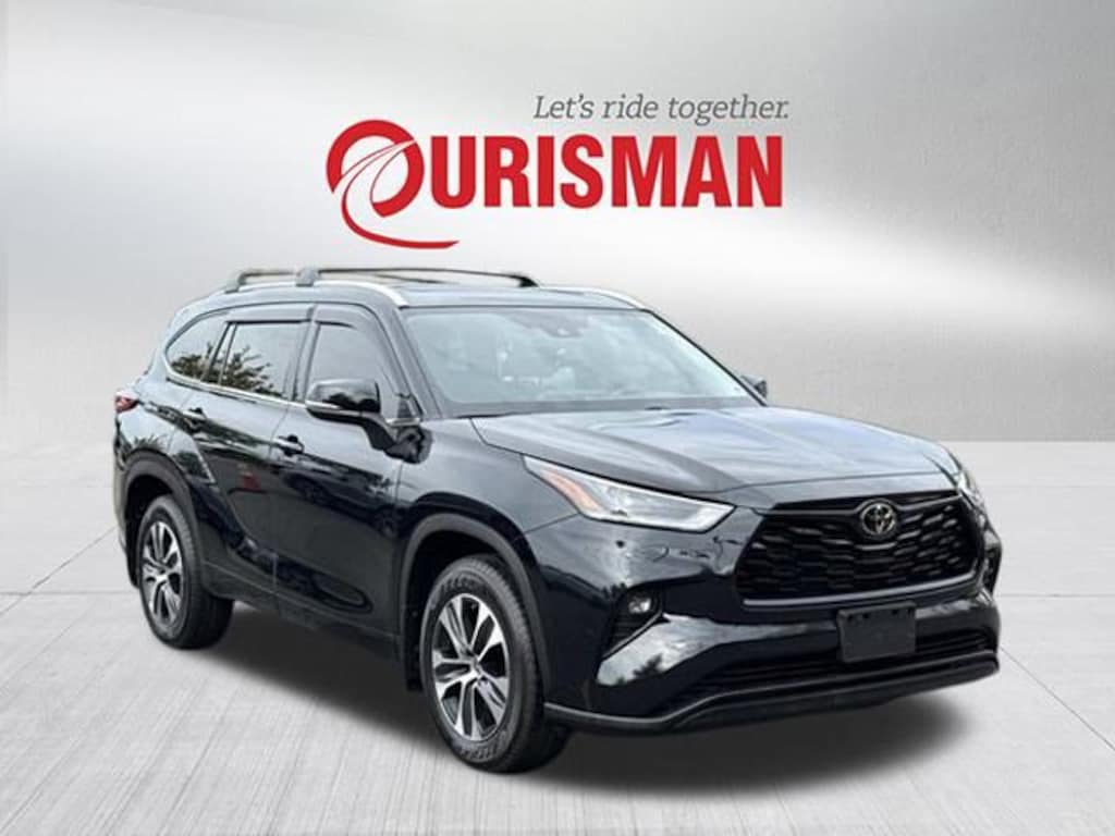 Used 2022 Toyota Highlander XLE SUV