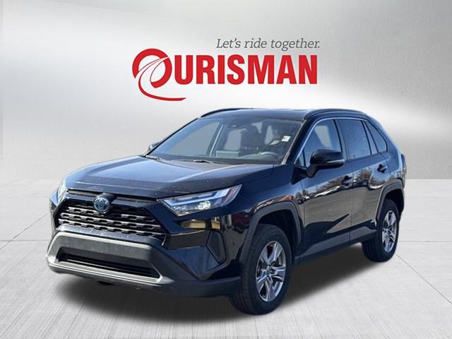 2024 Toyota RAV4 Hybrid XLE photo 4