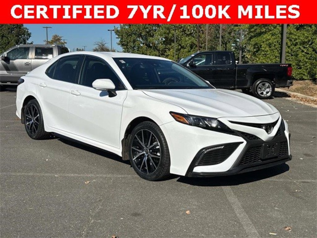 Used 2024 Toyota Camry SE Sedan