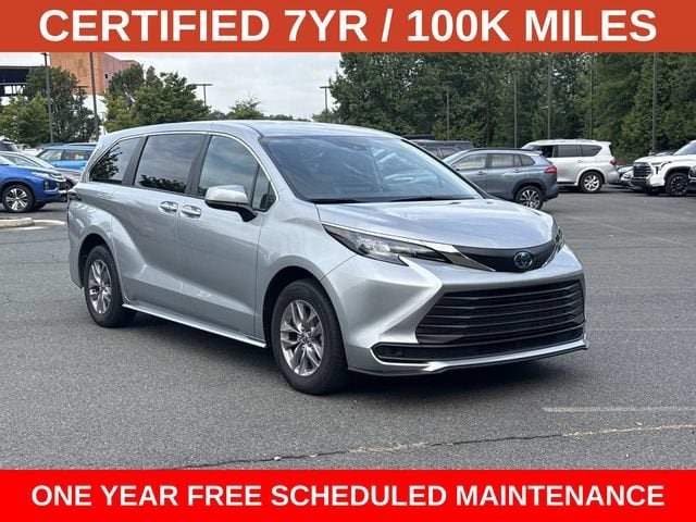 2025 Toyota Sienna Van Passenger Van 