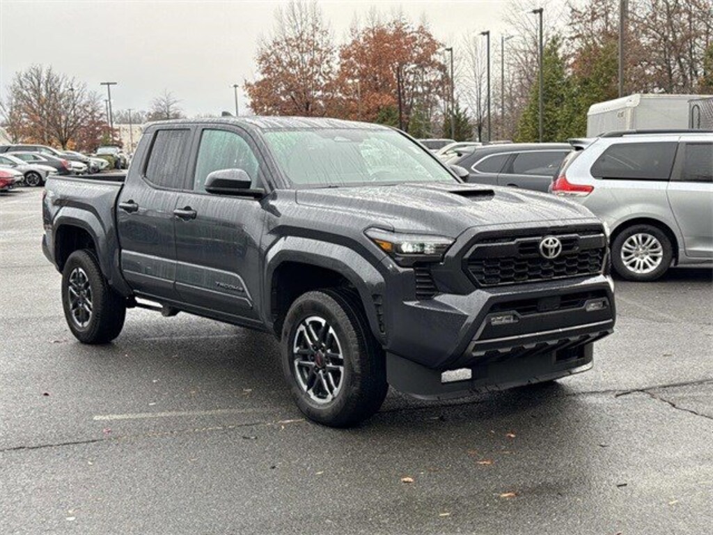 Used 2024 Toyota Tacoma Truck Double Cab