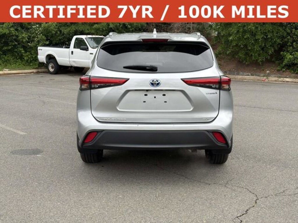 Used 2023 Toyota Highlander Hybrid XLE SUV