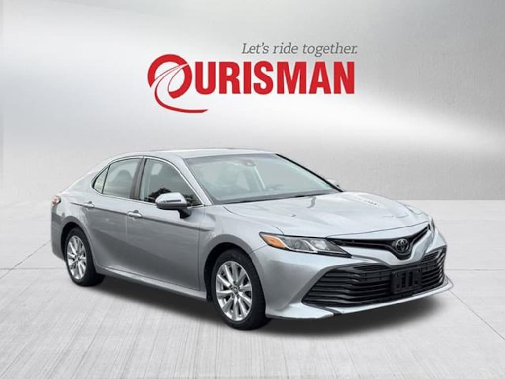 Used 2019 Toyota Camry LE Sedan