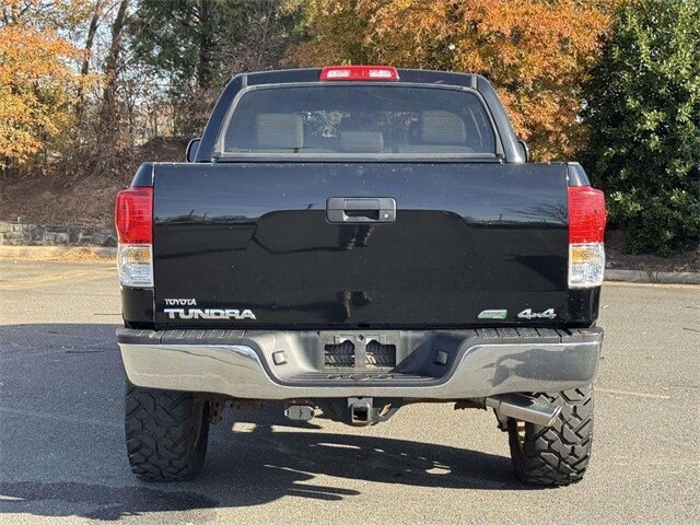 2010 Toyota Tundra Grade CrewMax photo 3