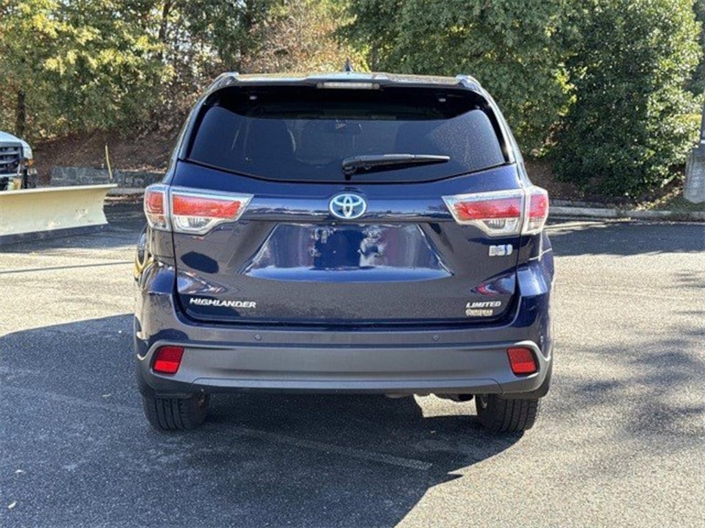 Used 2015 Toyota Highlander Hybrid Limited V6 SUV