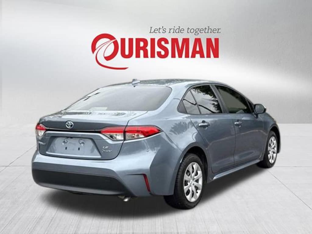 Used 2025 Toyota Corolla Hybrid LE Sedan