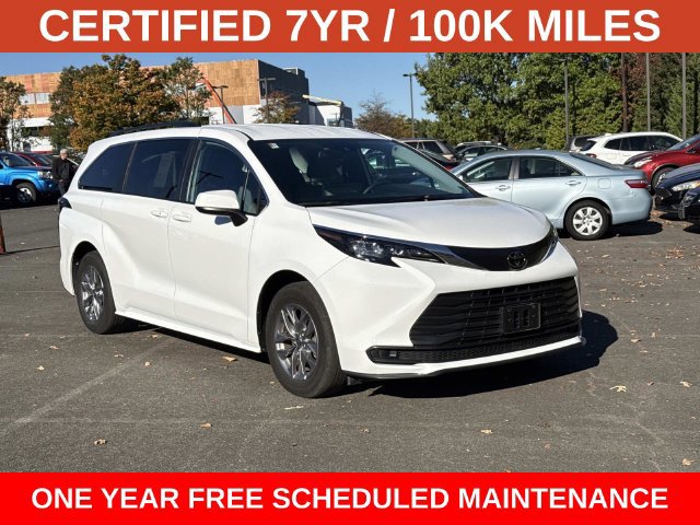 2026 Toyota Sienna Van Passenger Van 