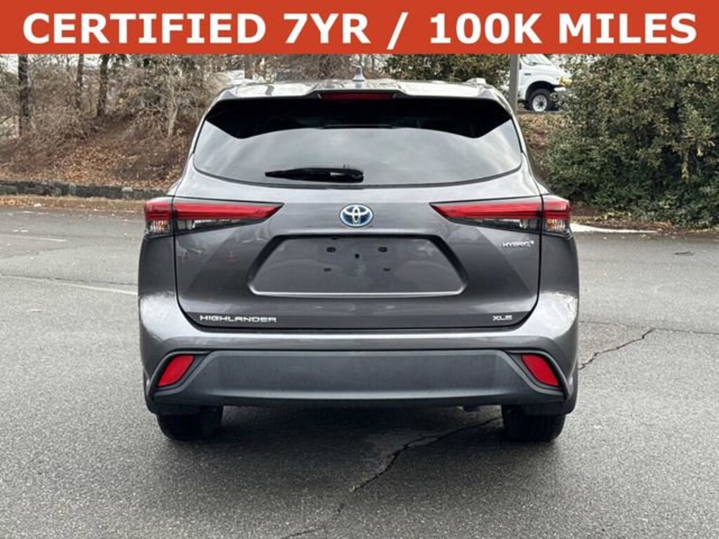 Used 2022 Toyota Highlander Hybrid XLE SUV