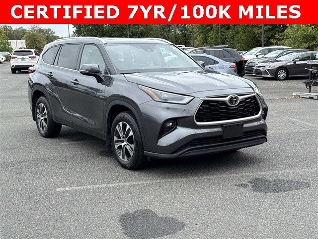 2022 Toyota Highlander SUV  2022 Toyota Highlander SUV