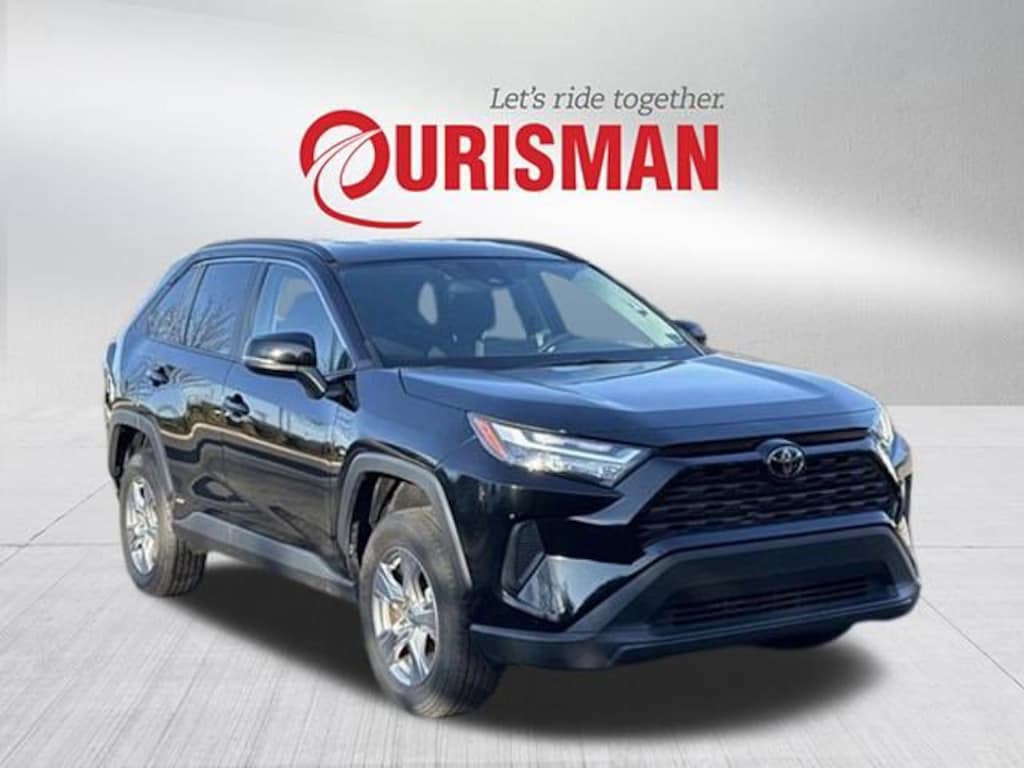 Used 2025 Toyota RAV4 Hybrid XLE SUV