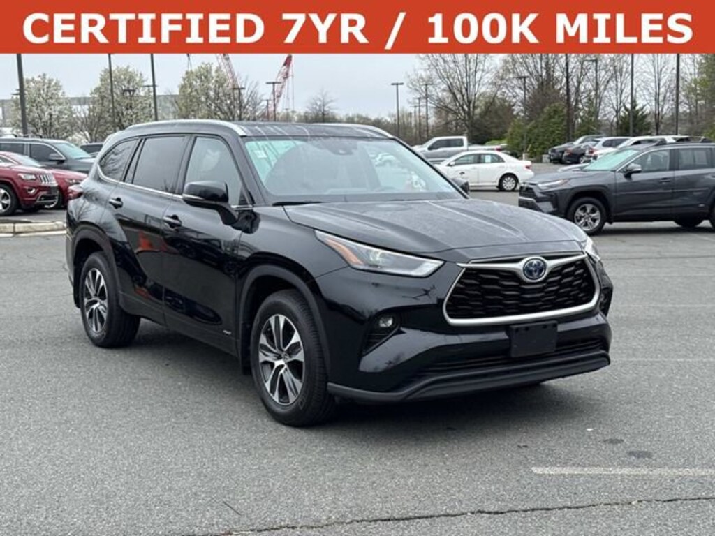 Used 2022 Toyota Highlander Hybrid XLE SUV