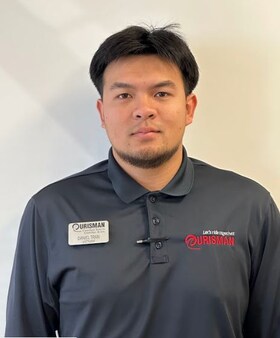 Staff member Daniel Tran from ID_468834215c24