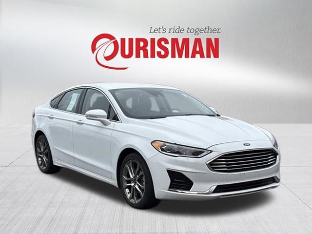 2019 Ford Fusion SEL's photo