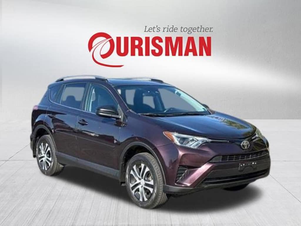 Used 2018 Toyota RAV4 LE SUV