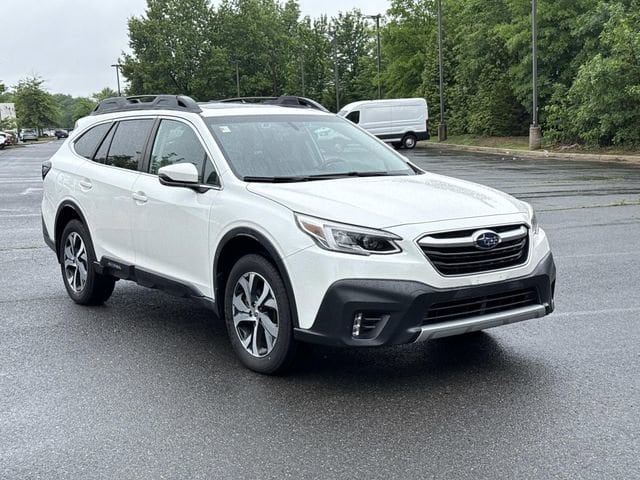 2021 Subaru Outback Limited's photo