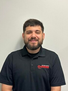Staff member Leo Cavero from ID_468834215c24