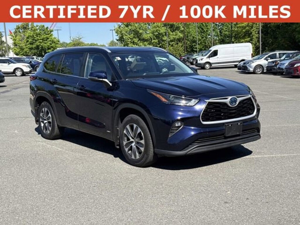 Used 2023 Toyota Highlander Hybrid XLE SUV