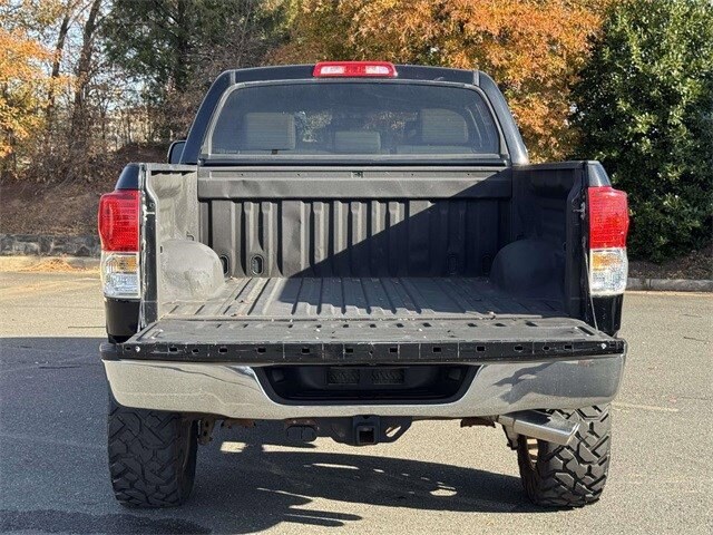 2010 Toyota Tundra Grade CrewMax photo 4