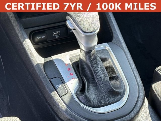2023 Kia Forte LXS - Photo 22