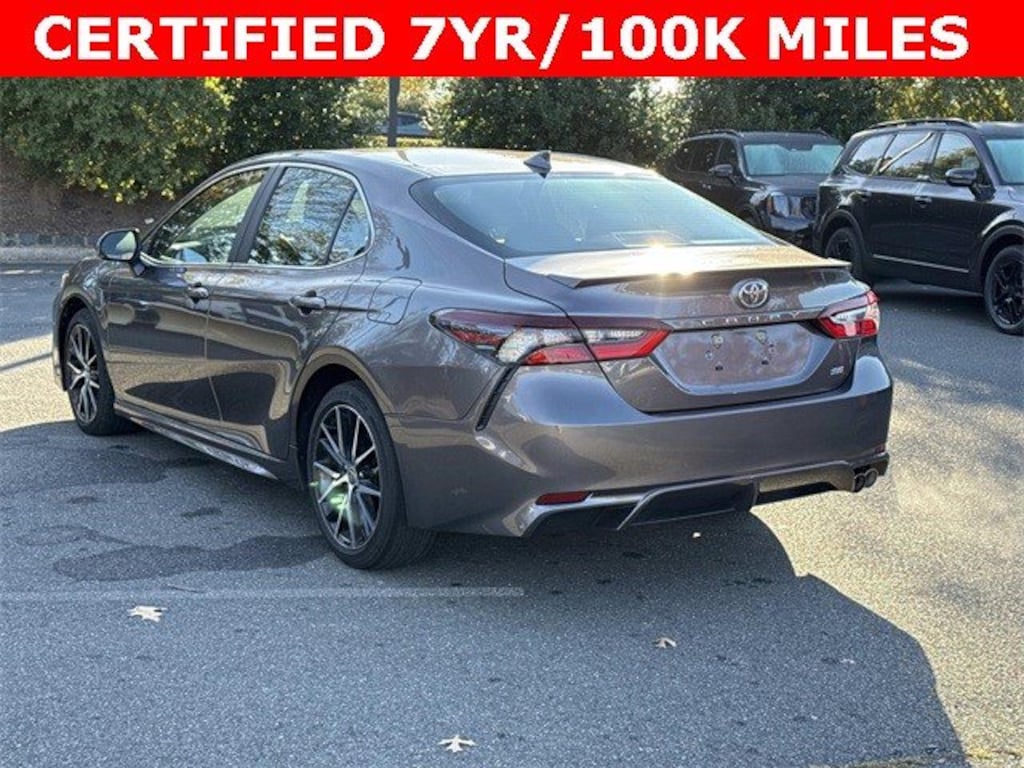 Used 2024 Toyota Camry SE Sedan
