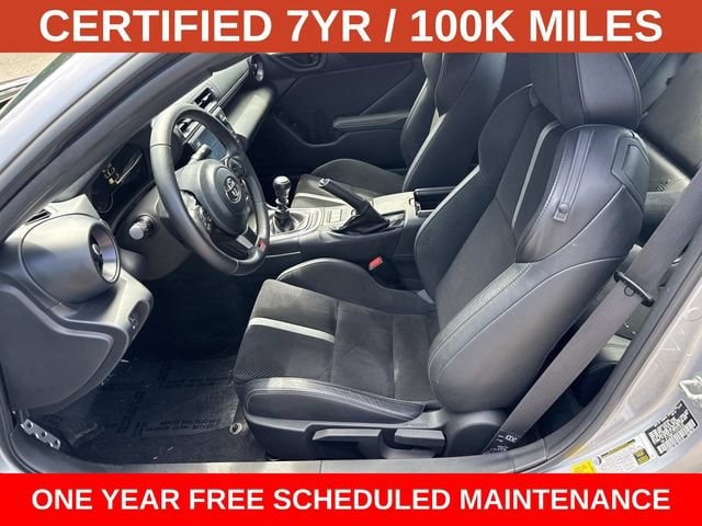 2025 Toyota GR86 Premium - Photo 14