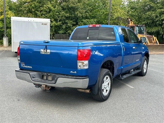 Used 2009 Toyota Tundra SR5 with VIN 5TFBV541X9X086979 for sale in Chantilly, VA