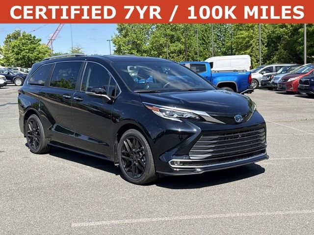 2024 Toyota Sienna Van Passenger Van 