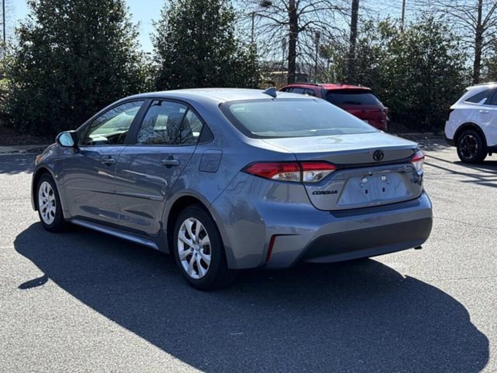 Used 2024 Toyota Corolla LE Sedan