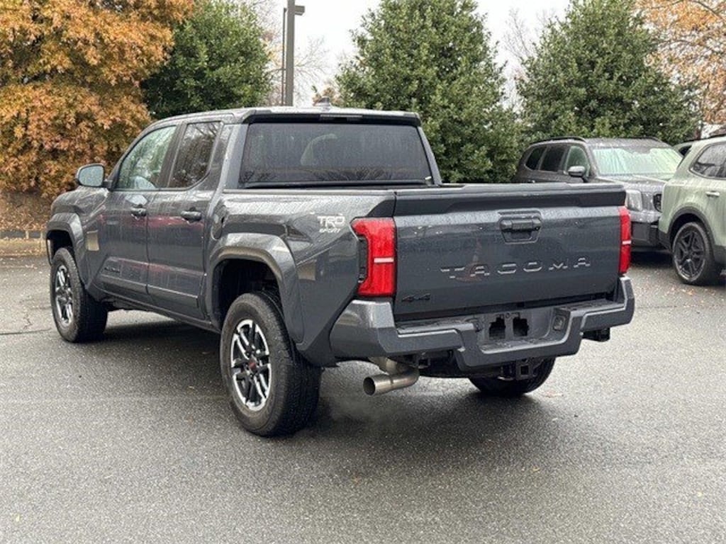 Used 2024 Toyota Tacoma Truck Double Cab