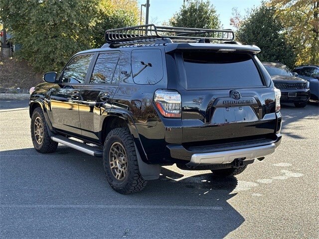 2023 Toyota 4Runner TRD Off-Road Premium photo 4