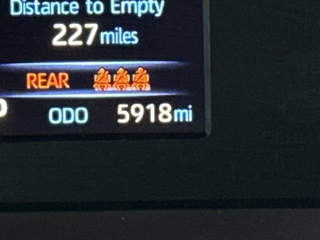 2025 Toyota Tundra SR5 - Photo 28