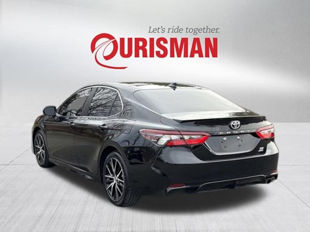 Used 2024 Toyota Camry SE Nightshade Sedan