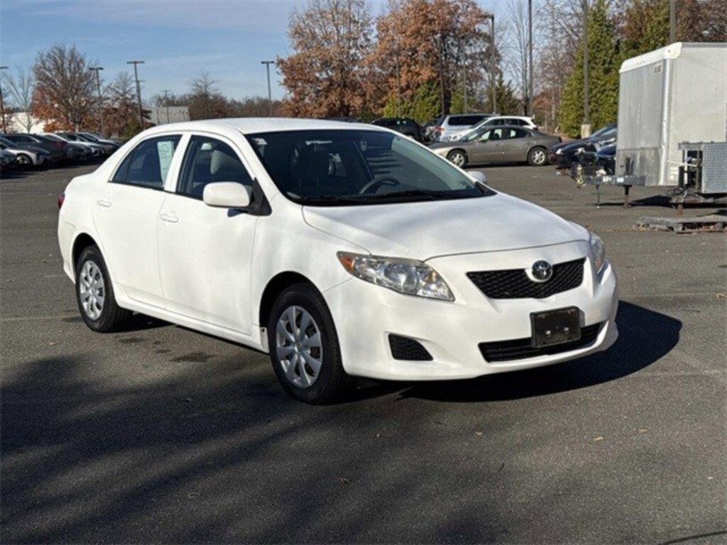 Used 2010 Toyota Corolla LE Sedan