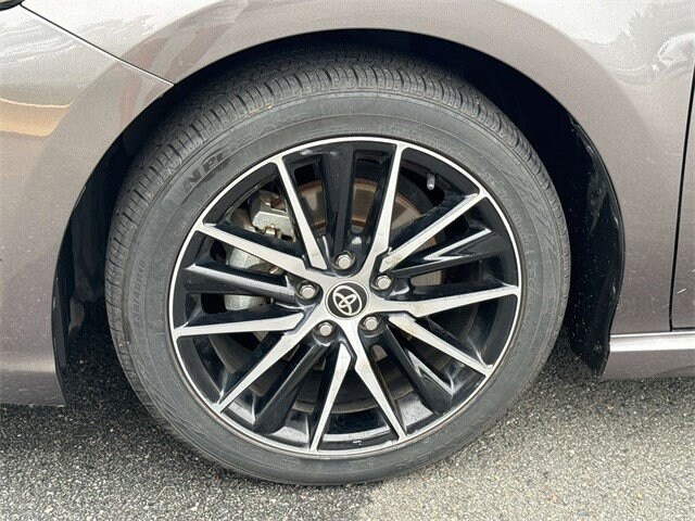 2023 Toyota Camry SE photo 4